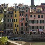 Il Giardino In Citta لا سبيتسْيا