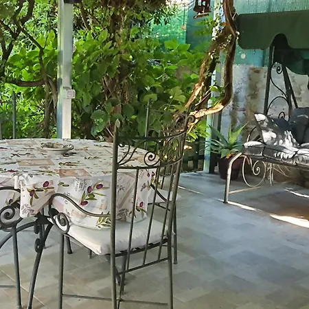 Il Giardino In Citta B&B 라스페치아