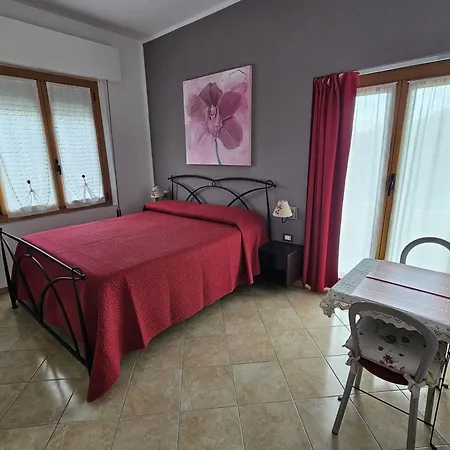 Il Giardino In Citta لا سبيتسْيا